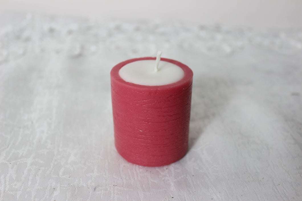 Red/White Cylinder Candle